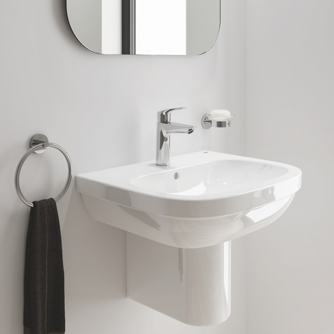 GROHE Eurosmart中身面盆/淋浴龍頭/花灑套裝 GROHE Eurosmart中身面盆/淋浴龍頭/花灑套裝
